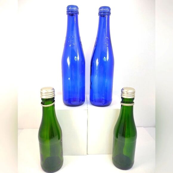 Green and Blue Glass Bottles with lids lot of 4 - Picture 1 of 11